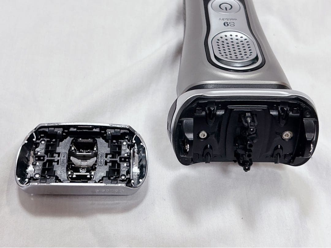 Braun Series シリーズ　9 メンズ　電気シェーバー　ブラウン