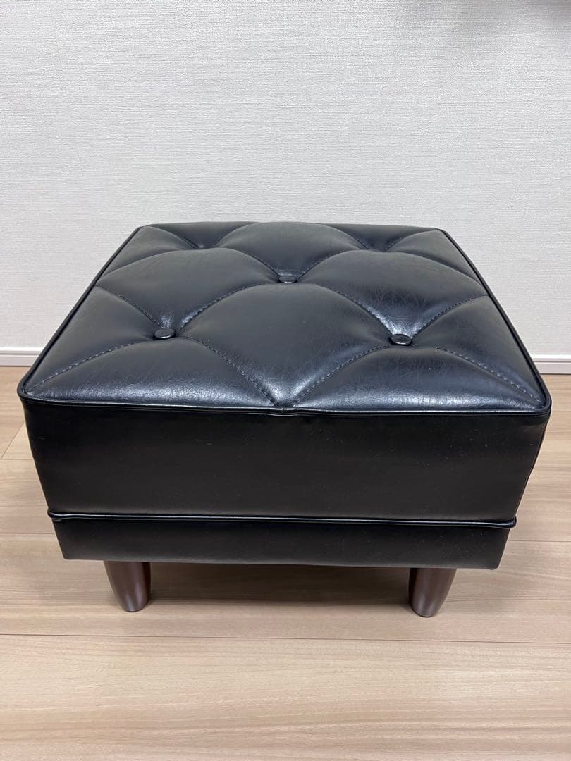 カリモク60 オットマン スタンダードブラック 送料込