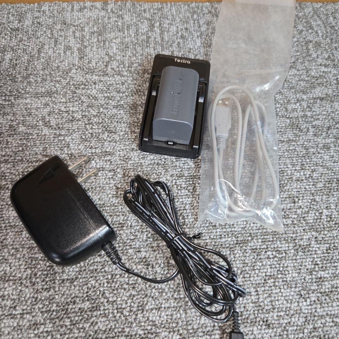 KR177★ JVC　ビデオカメラ　GC-YJ40　ジャンク