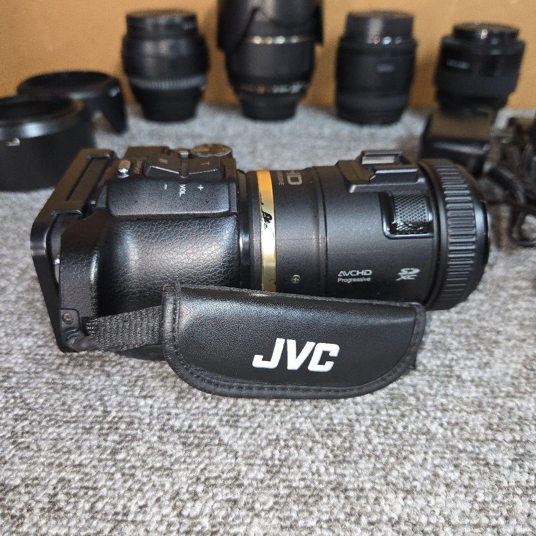 KR177★ JVC　ビデオカメラ　GC-YJ40　ジャンク