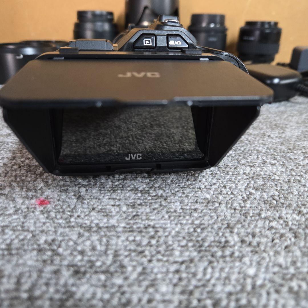 KR177★ JVC　ビデオカメラ　GC-YJ40　ジャンク
