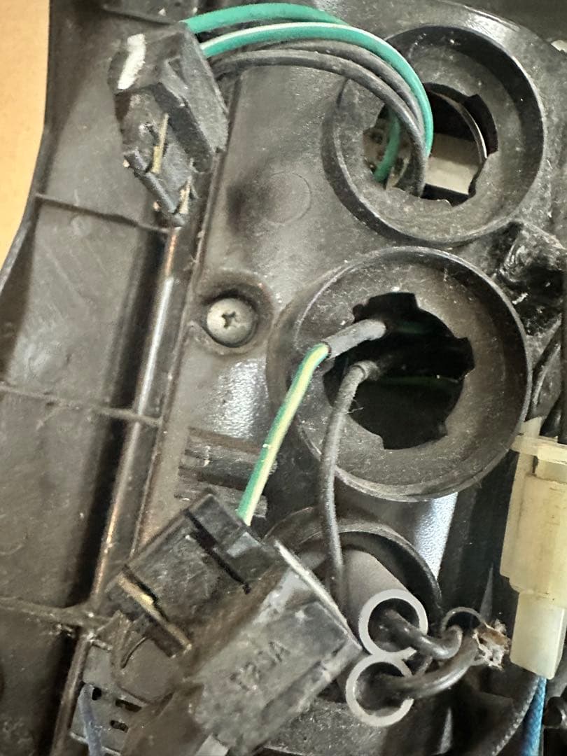 【廃盤品】ジムニー jb23 テールランプ　ブラック