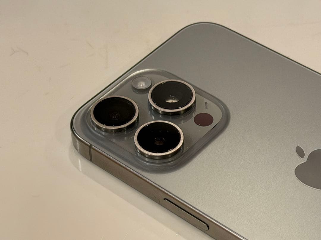 Apple iPhone 15 Pro MAX ナチュラルチタニウム 512GB