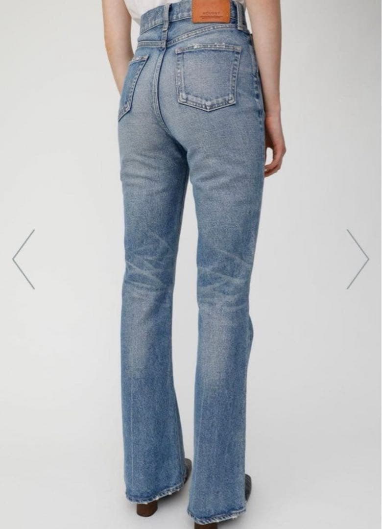 【美品】2025年製MOUSSY マウジー MVSフレアデニム 24インチBLU