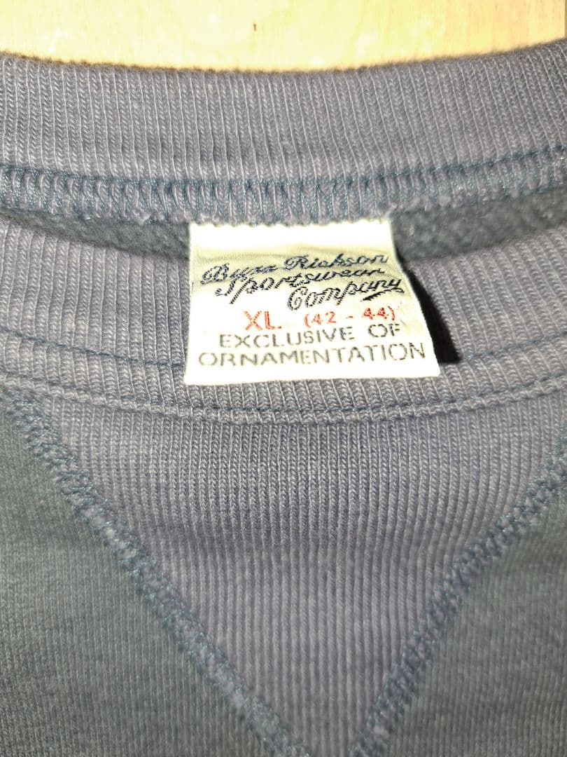 バズリクソンズ　スウェット　XLサイズ