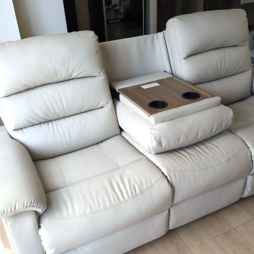 クリーム色 3人掛けリクライニングソファ カップホルダー付き