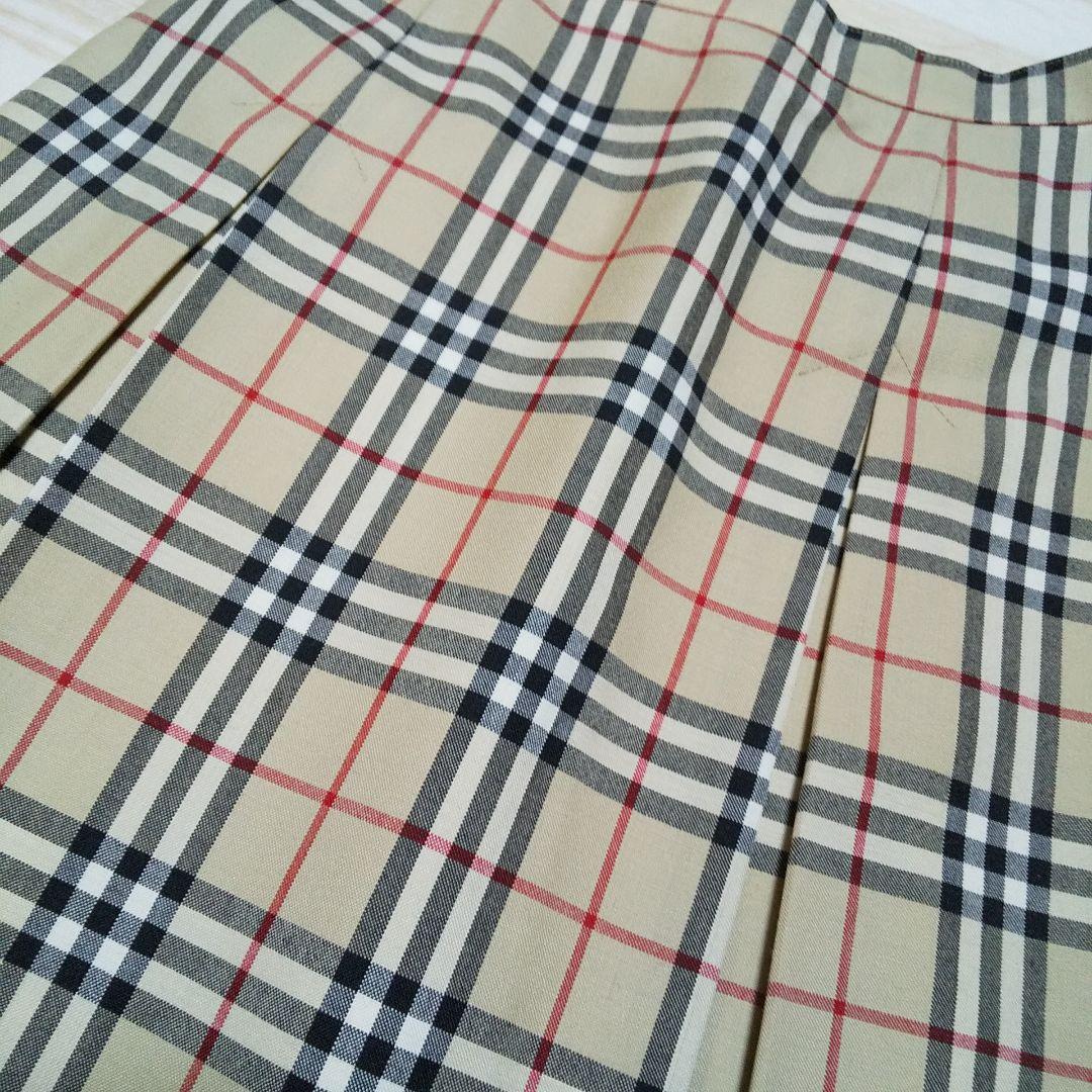 ＊専用です。バーバリーノバチェックスカート 160※極美品