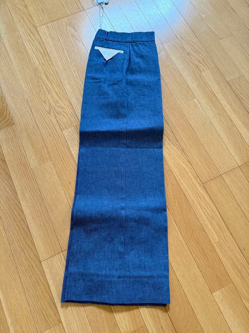 新品未使用　yori shirocon ワイドデニムパンツ　36