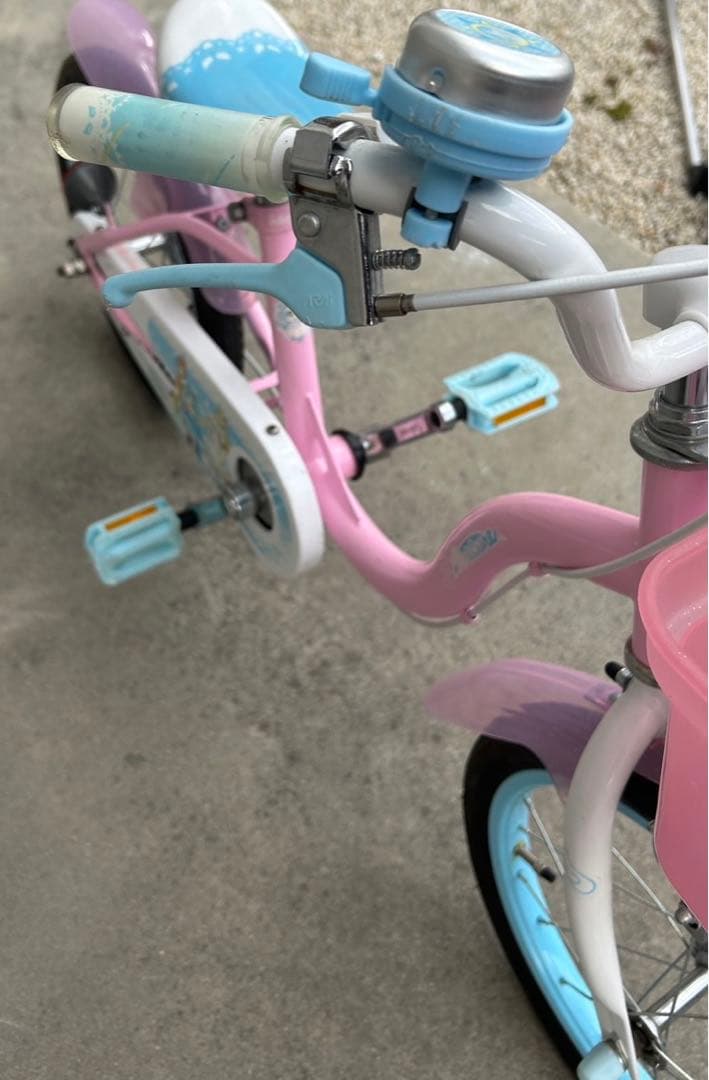 ひろがるスカイプリキュア　16インチ　自転車