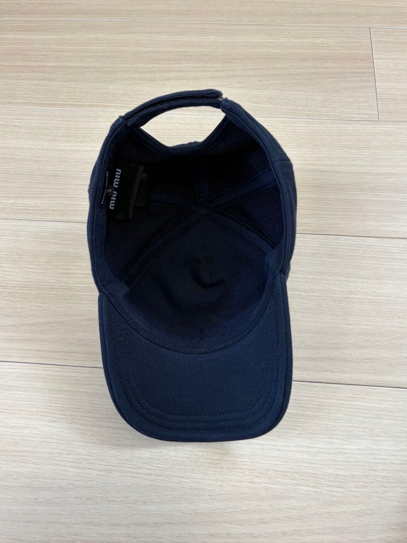 美品　1度試着のみ　miumiu コットンフリースベースボールキャップ