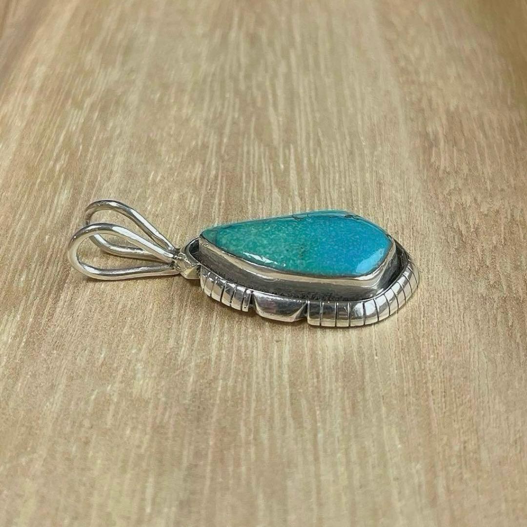 Navajo ナバホ TT ホールマークターコイズ STERLING ペンダント