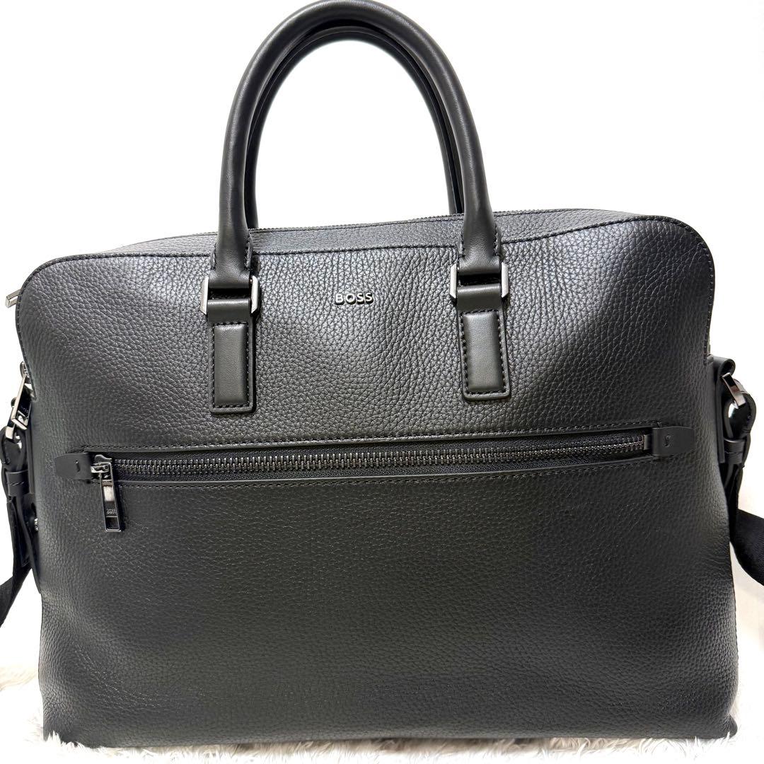 極美品　未使用に近い　ヒューゴボス　メンズ　ビジネスバッグ　ショルダーバッグ