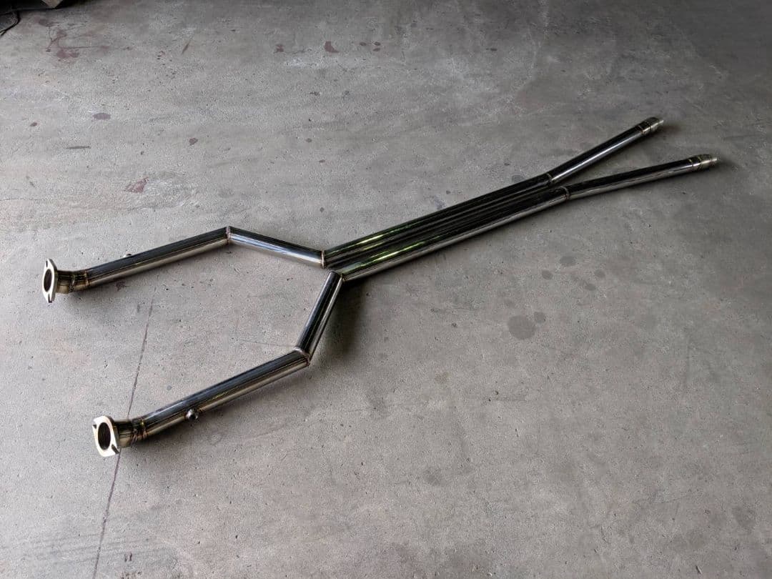 30/31セルシオ前期/後期オリジナルストレートデュアルマフラー！