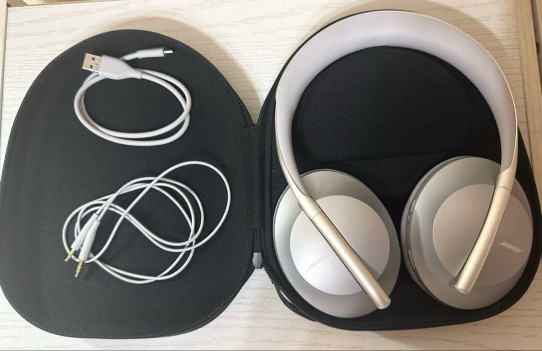 ヘッドホン BOSE Noise Cancelling Headphones 700