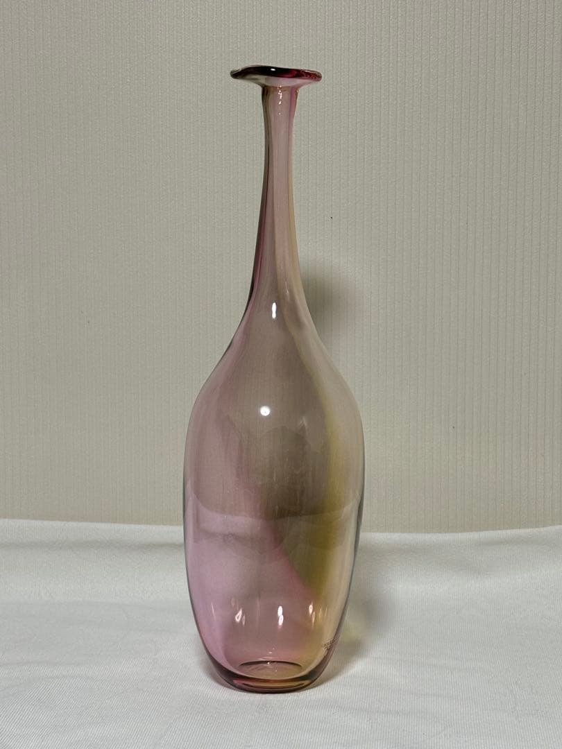 kiri様　コスタボタ　ピンクグラデーションガラスボトル