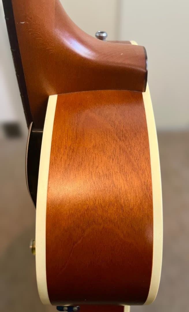 Godin 5th Avenue Kingpin P90 改良仕様 ノイズ対策済