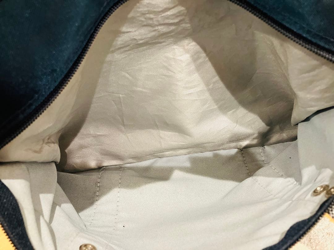 ワールドペガサス スクールバッグ　紺色　　旧ワッペ