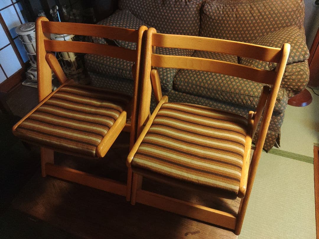 希少　折りたたみチェア　モケット　アンティーク　レトロ　ヴィンテージ　椅子