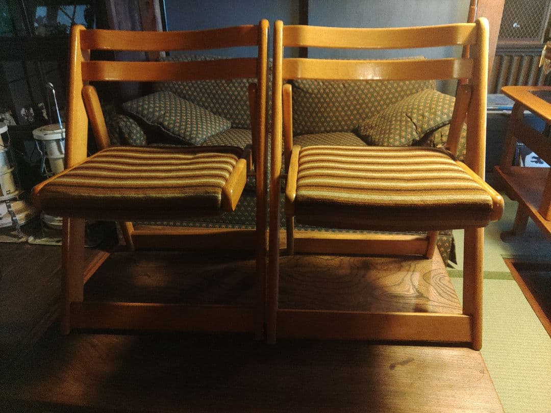 希少　折りたたみチェア　モケット　アンティーク　レトロ　ヴィンテージ　椅子