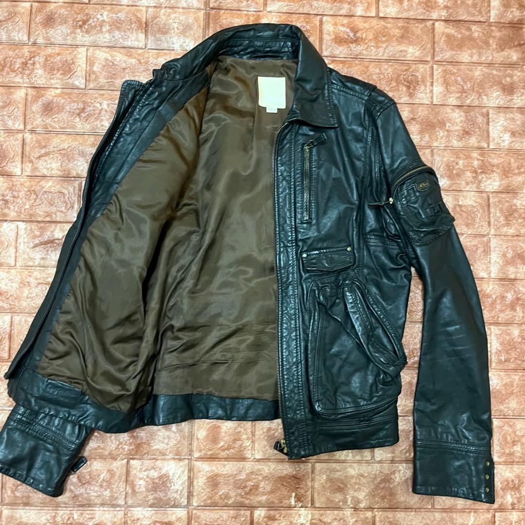 い*し様 DIESEL（ディーゼル）牛革製レザージャケット Mサイズ ブラック
