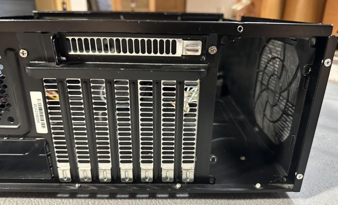 SilverStone SST-GD08B 中古 ブラック PCケース