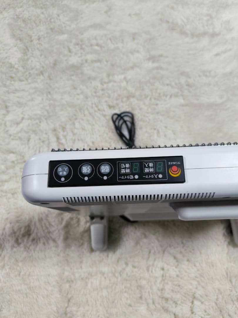 サンルミエ タイマー付 遠赤外線暖房器 E800L-TM ホワイト