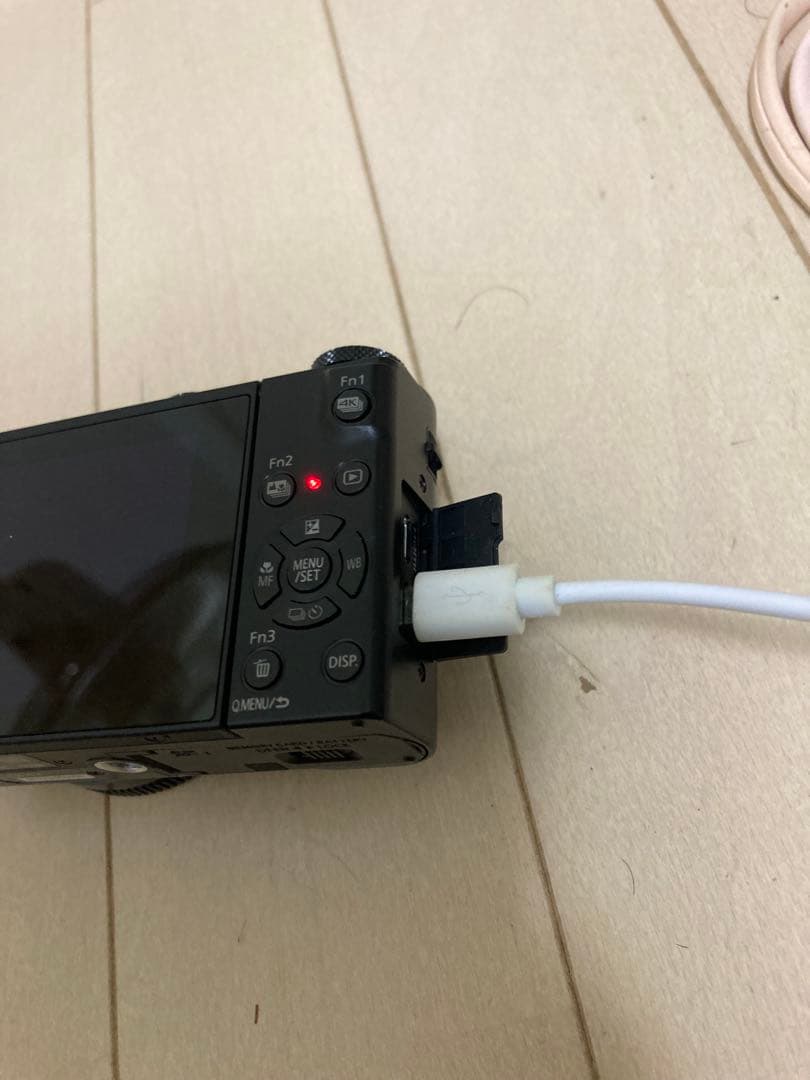 Panasonic DMC-LX9 コンパクトデジタルカメラ