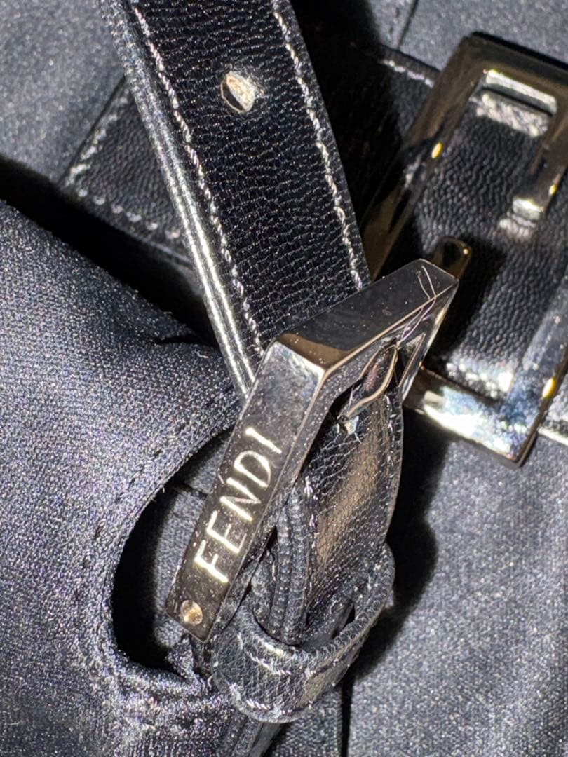 FENDI マンマバケット ベタつきなし ジャージ