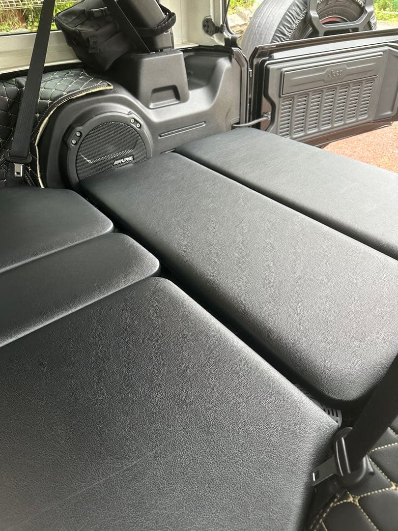 ジープラングラー、ベットキット！