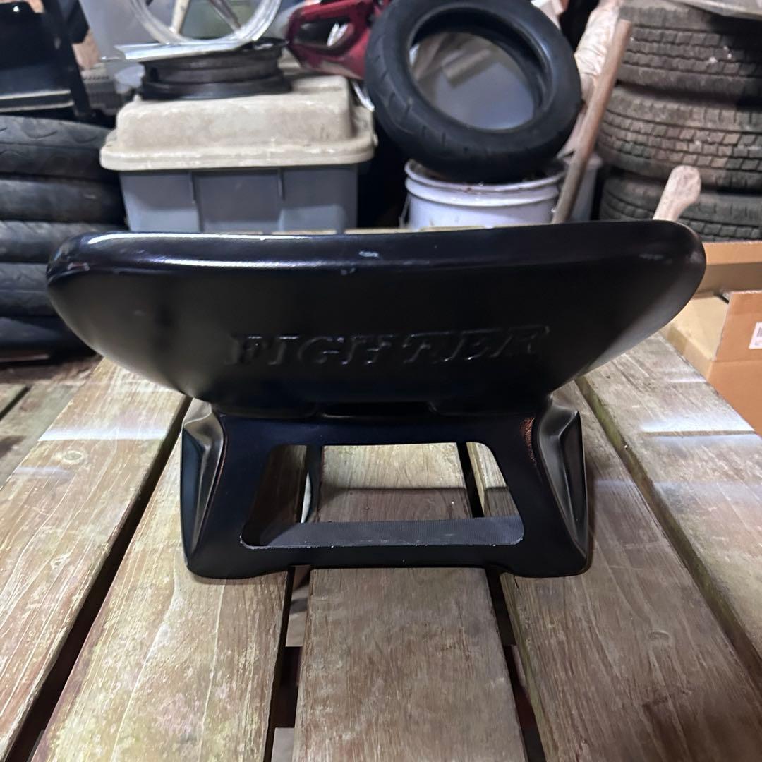 vtz250 ファイターテール 割れ・欠けあり