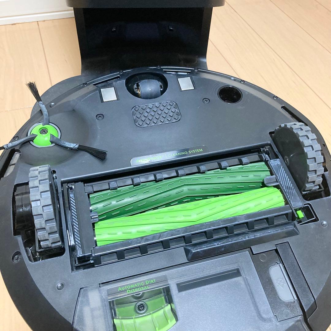 iRobot ルンバi2+ 本体+クリーンベースセット ロボット掃除機