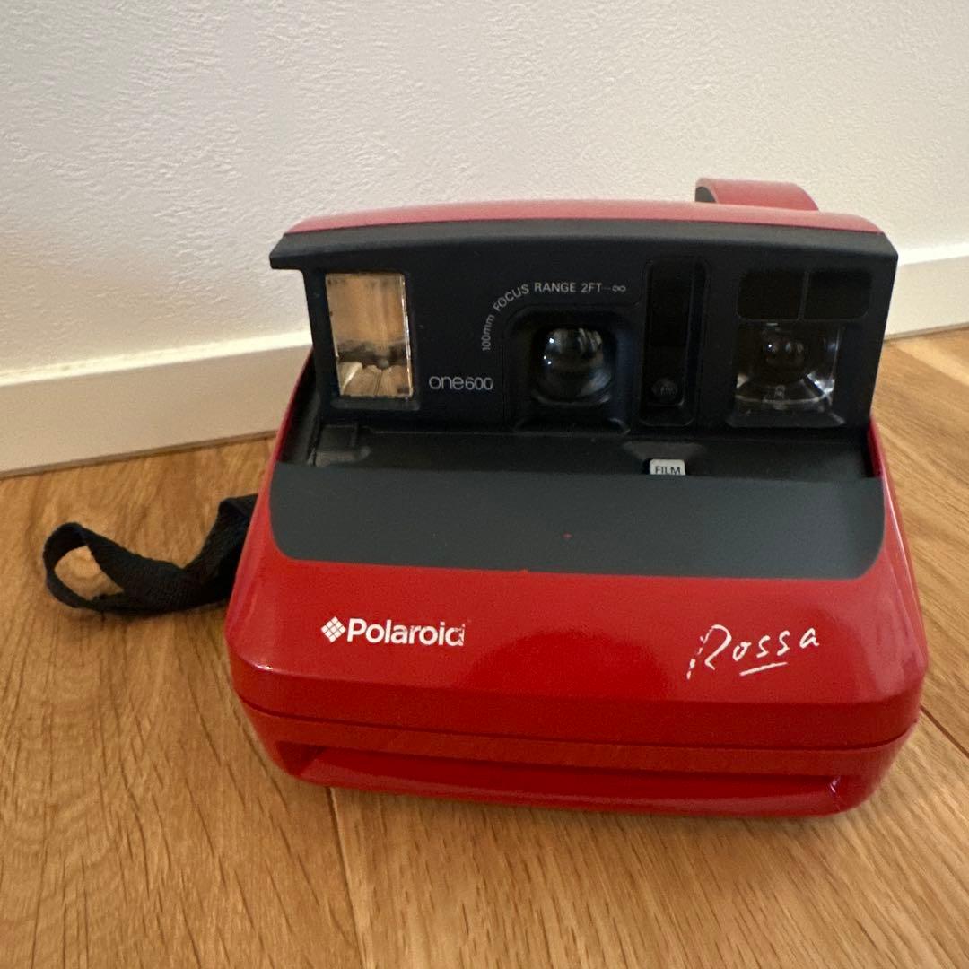 Polaroid Rossa レッド フィルムカメラ