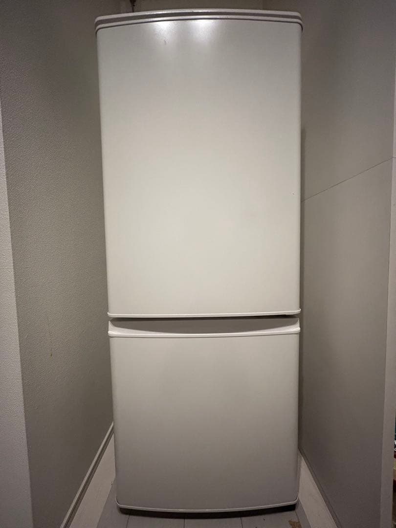 [送料込]冷蔵庫 三菱電機 146L フルフラット天板 [MR-P15H-W]