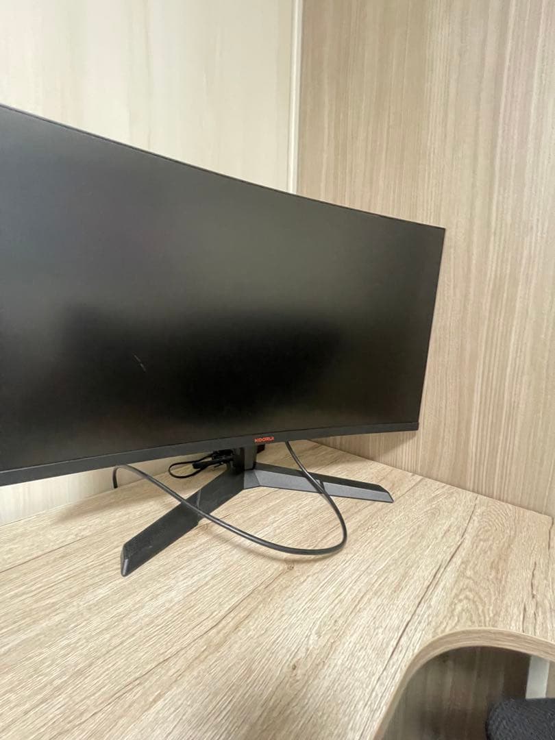 KOORUI 27E6QC 27インチ 曲面ディスプレイ ゲーミングモニター
