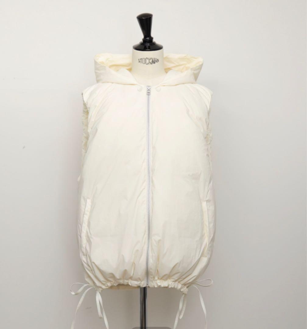 みーんさん専用　新品未使用！gypsohila ジプソフィア　パフィベスト　白