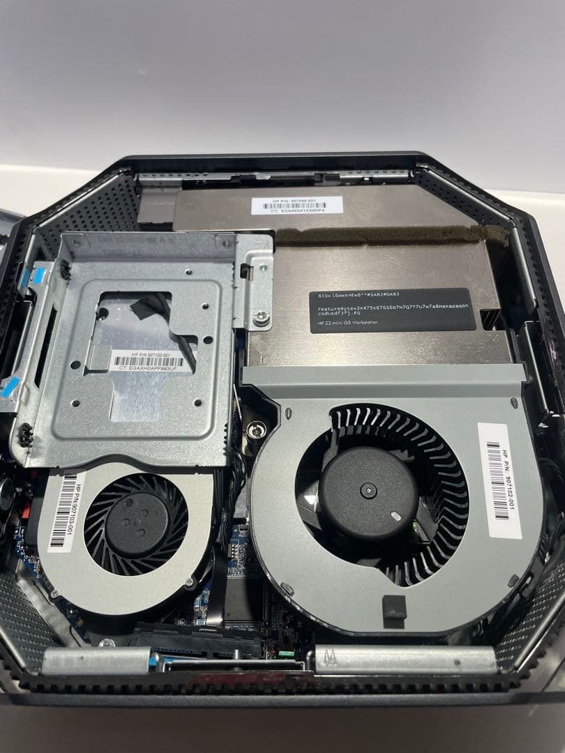 ワークステーション HP Z2 Mini G3 WS /Xeon/