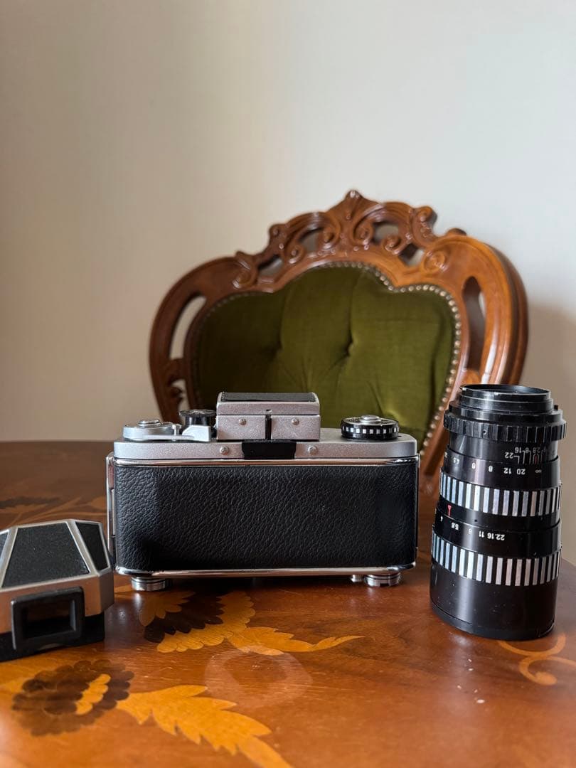 【貴重・完動品】EXAKTA VX1000＋ファインダー2種＋レンズ2本セット