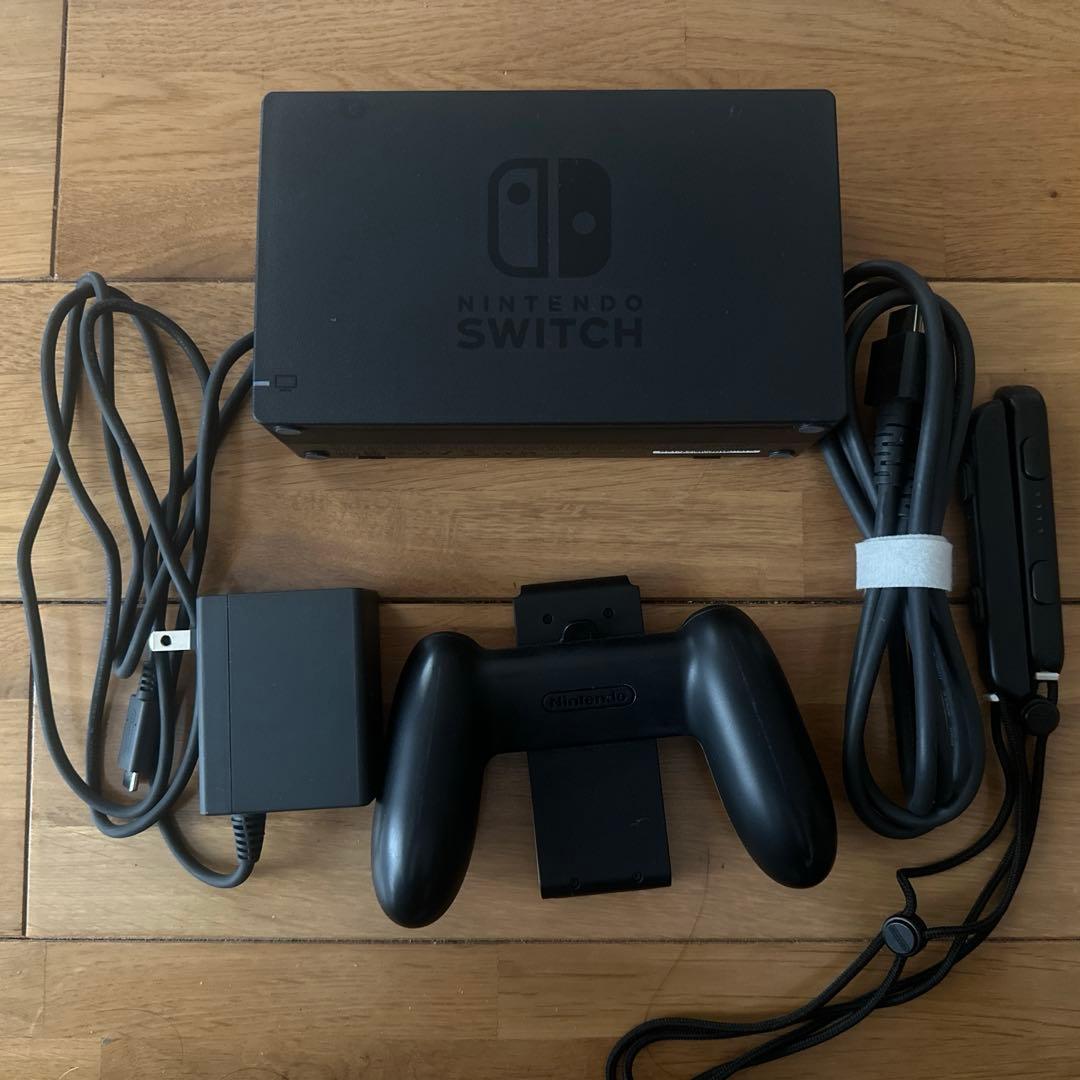 Nintendo Switch 本体 青/赤 Joy-Con