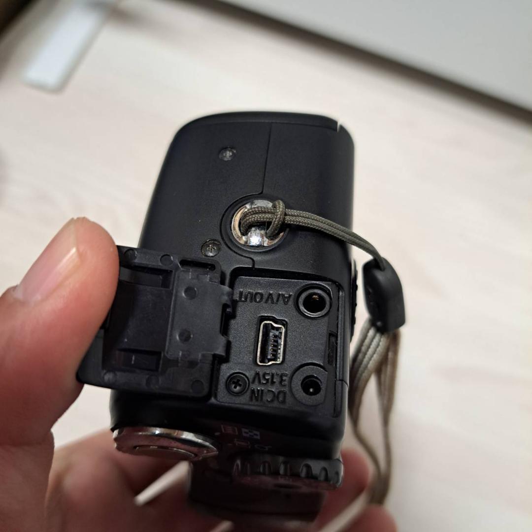 CANON　PowerShot　SX100　Is　キヤノン　PC1256