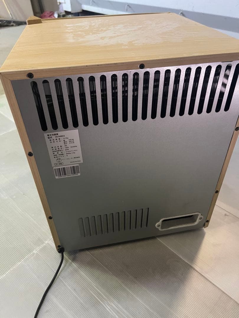 2021年製　冷蔵庫　48L Sun Ruck