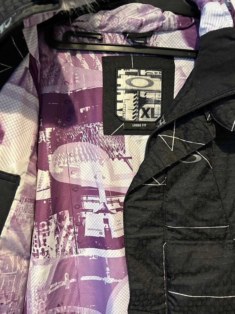 オークリーOAKLEYスキー/スノボウェア　ジャケットXL新品　定価49000円