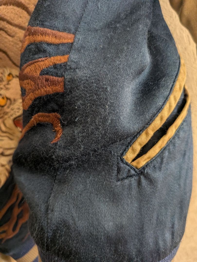 satori リバーシブルスカジャン 青 黒 白虎と鷹