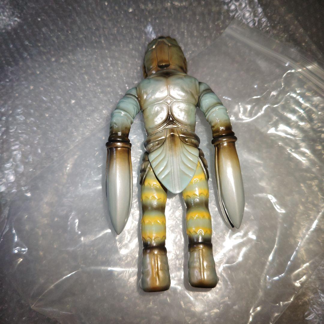 LESTANG NICOLAS　ウルトラマン　バルタン星人　ソフビ