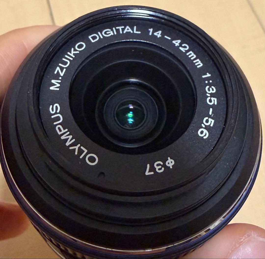 オリンパス OLYMPUS OM-D E-M10 ズームレンズキット