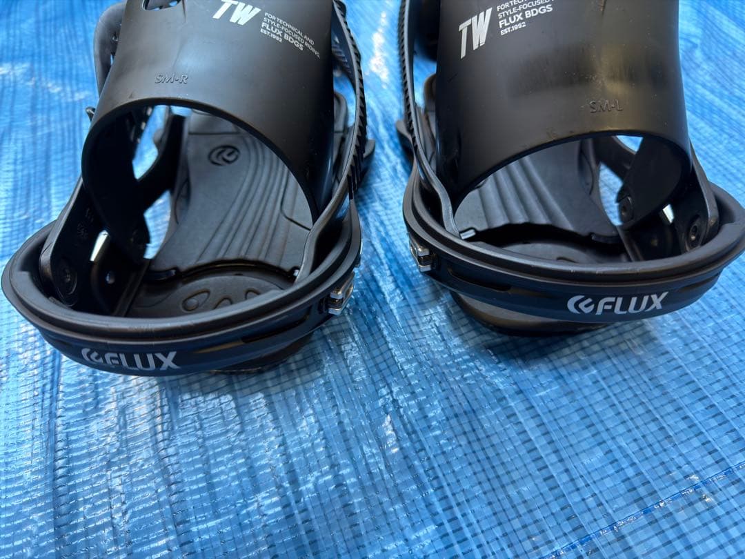 FLUX TW 21-22 Msize 中古