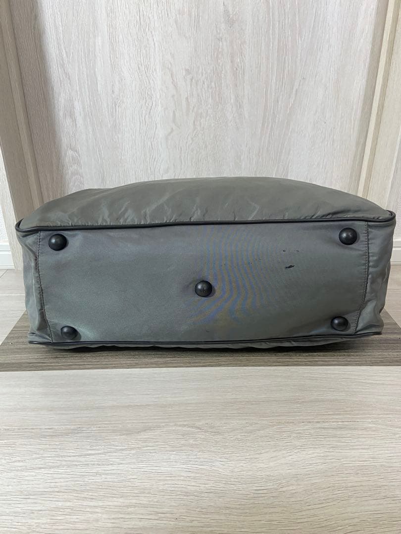 焼く PRADA スポーツ　ボストンバッグ　ナイロン　大容量　カーキ　グレー