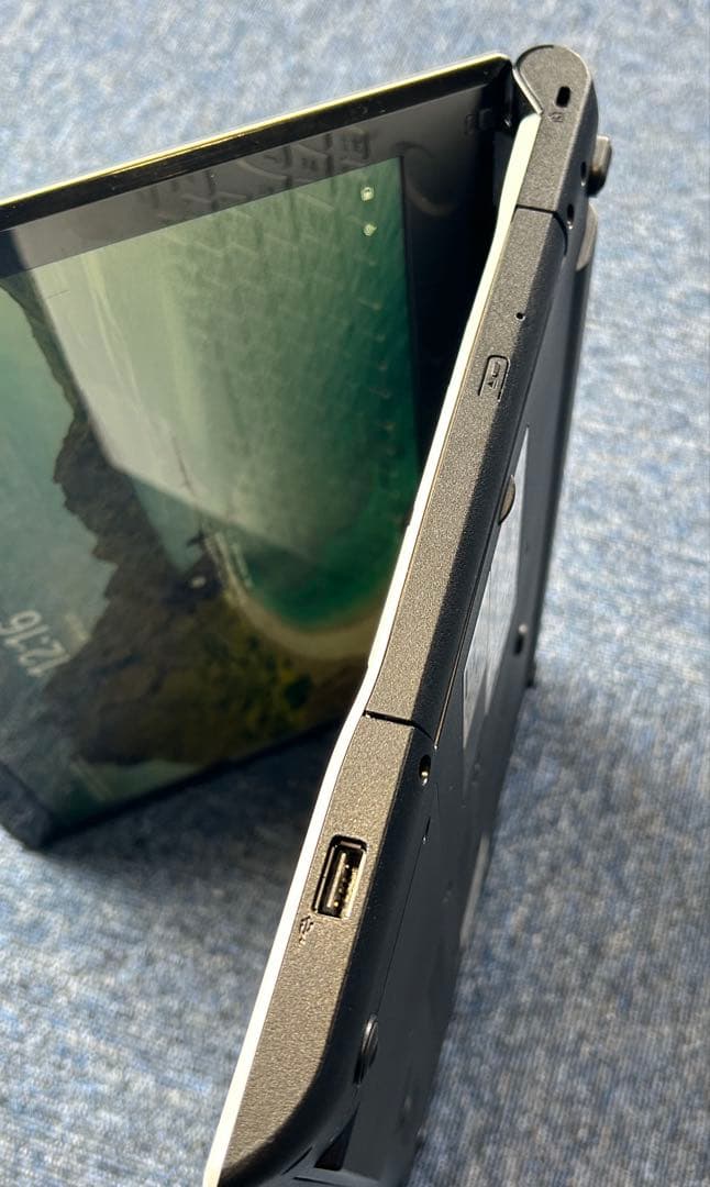 NEC ノートパソコン Lavie PC-NS350DAW-Y SSD 4GB