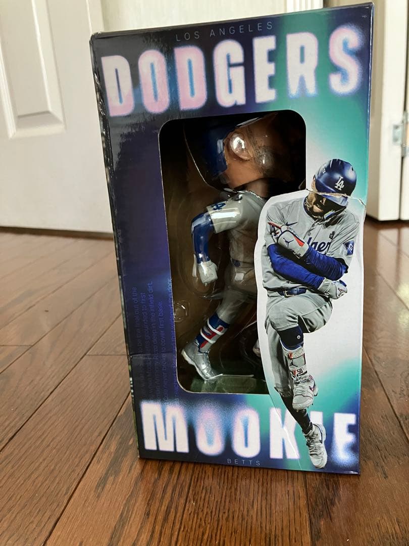 【新品未使用】Mookie Betts ボビングヘッド※箱潰れ有