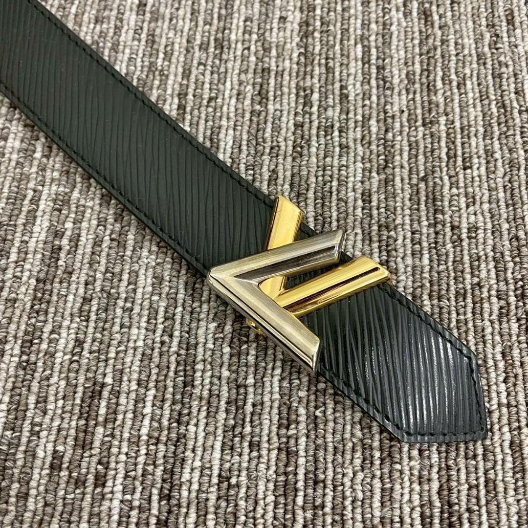 Louis Vuitton　ルイヴィトン　エピ　ツイスト　サンチュール　ベルト