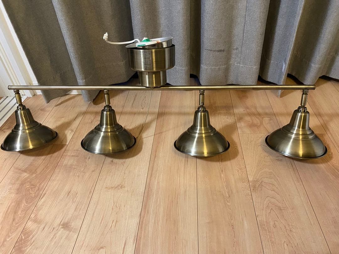 Ampoule シーリングライト レトロ 4灯 照明 おしゃれ 8畳